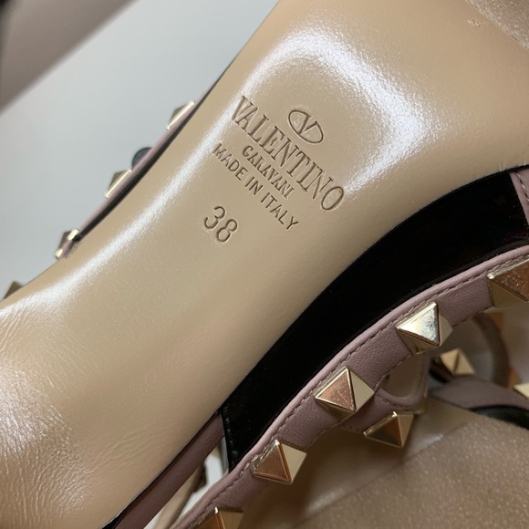 Valentino Rockstud Heels - Picture 5 of 8